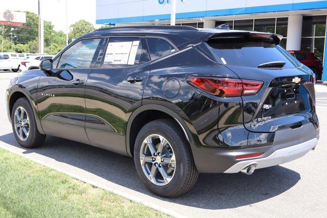 new 2025 Chevrolet Blazer car, priced at $35,021