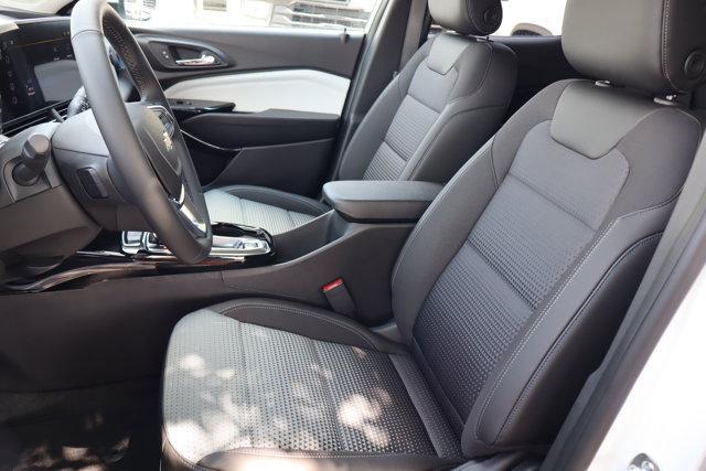 new 2025 Chevrolet Trax car, priced at $24,235