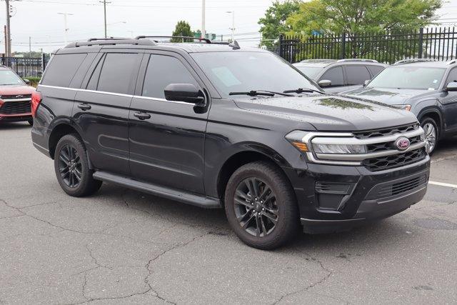 used 2024 Ford Expedition car, priced at $50,735