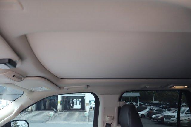 used 2024 Ford Expedition car, priced at $50,735