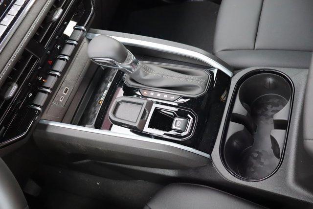 new 2025 Chevrolet Colorado car, priced at $40,060