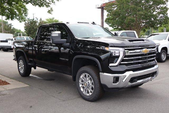 new 2025 Chevrolet Silverado 2500 car, priced at $75,979