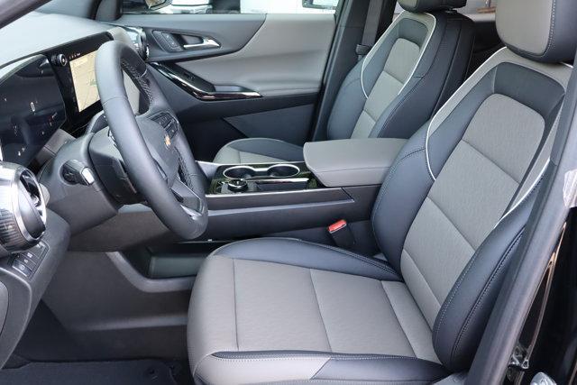 new 2026 Chevrolet Equinox car, priced at $31,490