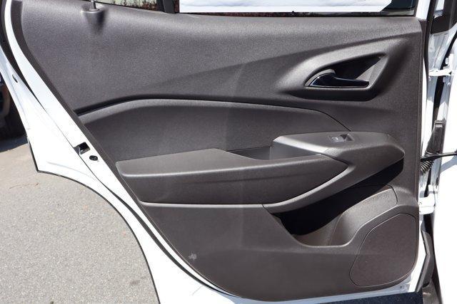 new 2025 Chevrolet Trax car, priced at $24,235