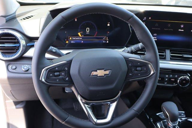 new 2025 Chevrolet Trax car, priced at $24,235