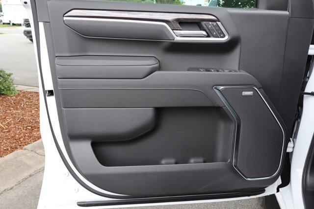 new 2025 Chevrolet Silverado 1500 car, priced at $55,001