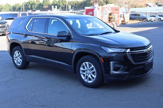 used 2022 Chevrolet Traverse car, priced at $27,540