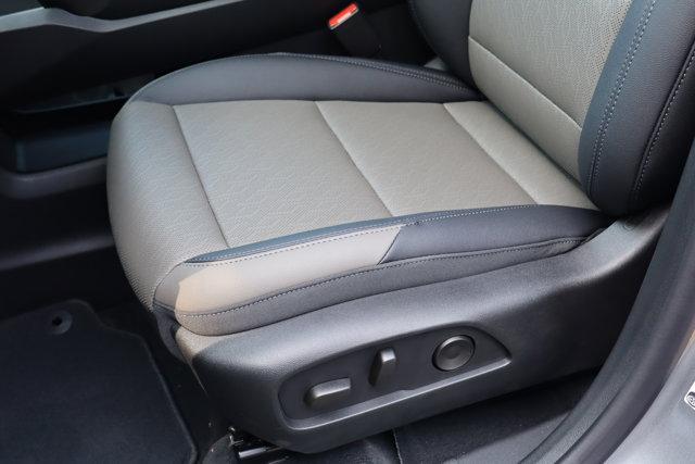 new 2026 Chevrolet Equinox car, priced at $31,490