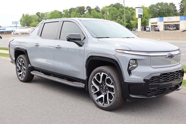 new 2025 Chevrolet Silverado EV car, priced at $90,190