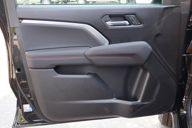 new 2025 Chevrolet Colorado car, priced at $45,855