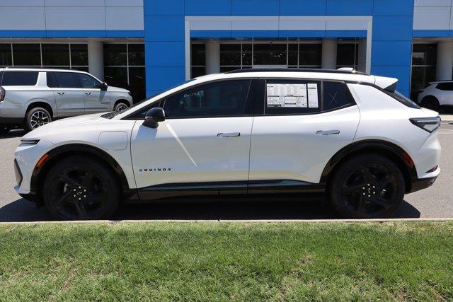 new 2025 Chevrolet Equinox EV car, priced at $43,680