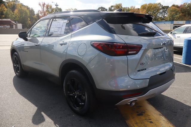 new 2025 Chevrolet Blazer car, priced at $38,019