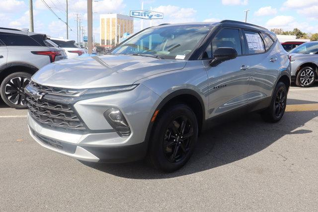 new 2025 Chevrolet Blazer car, priced at $38,019