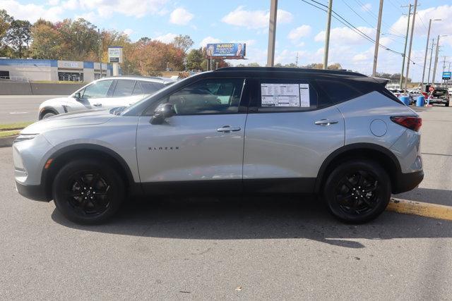 new 2025 Chevrolet Blazer car, priced at $38,019