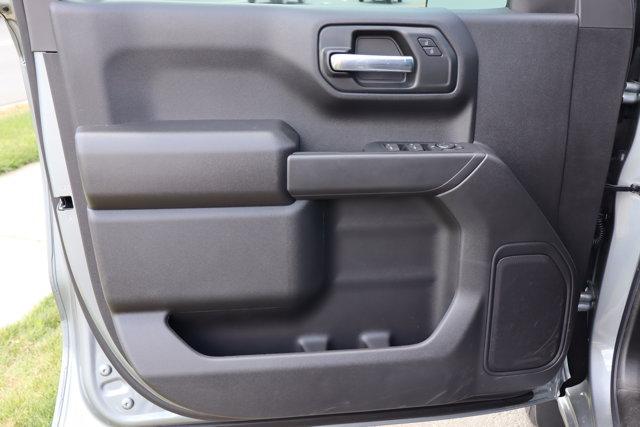 new 2025 Chevrolet Silverado 1500 car, priced at $41,070