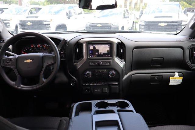 new 2025 Chevrolet Silverado 1500 car, priced at $39,304