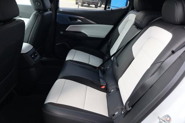 new 2025 Chevrolet Equinox EV car, priced at $36,590