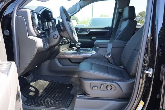 new 2025 Chevrolet Silverado 1500 car, priced at $56,267