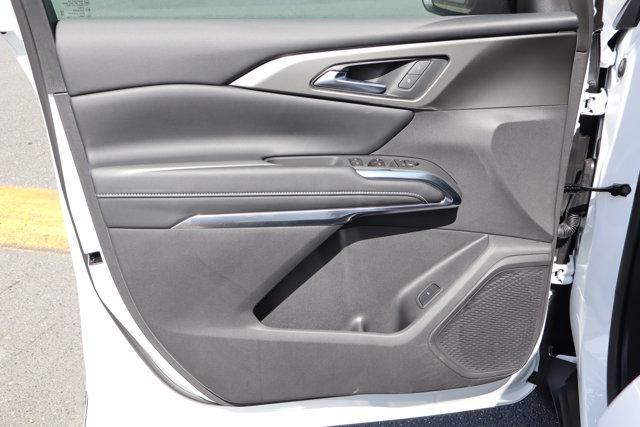 new 2026 Chevrolet Traverse car, priced at $43,573