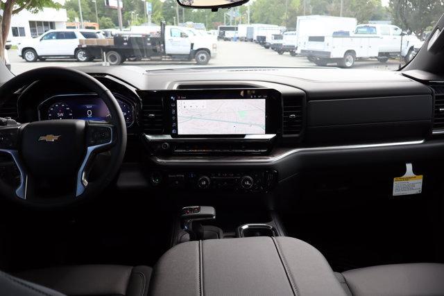 new 2025 Chevrolet Silverado 1500 car, priced at $55,001