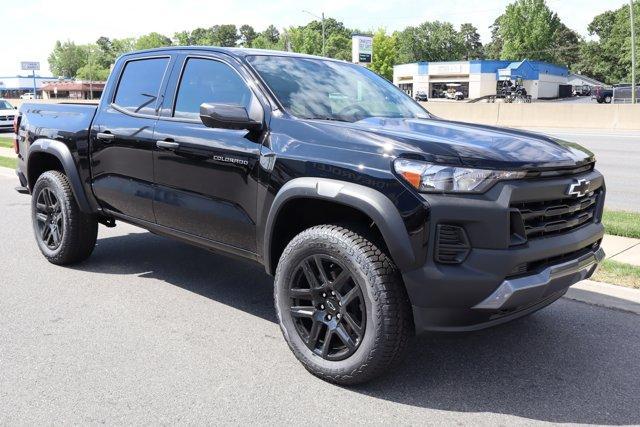 new 2025 Chevrolet Colorado car, priced at $44,245