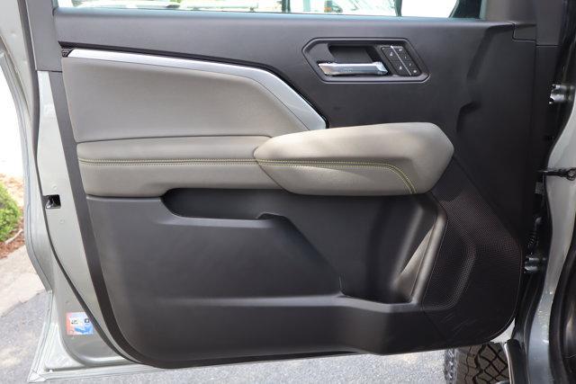 new 2025 Chevrolet Colorado car, priced at $52,425