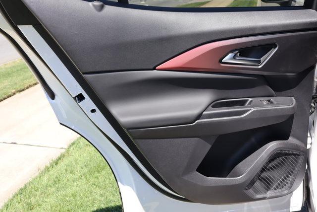 new 2025 Chevrolet Equinox EV car, priced at $43,680