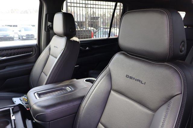 used 2023 GMC Yukon XL car, priced at $74,466