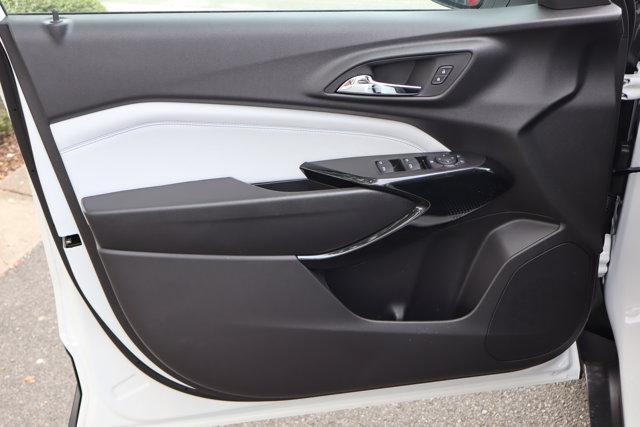 new 2025 Chevrolet Trax car, priced at $23,985