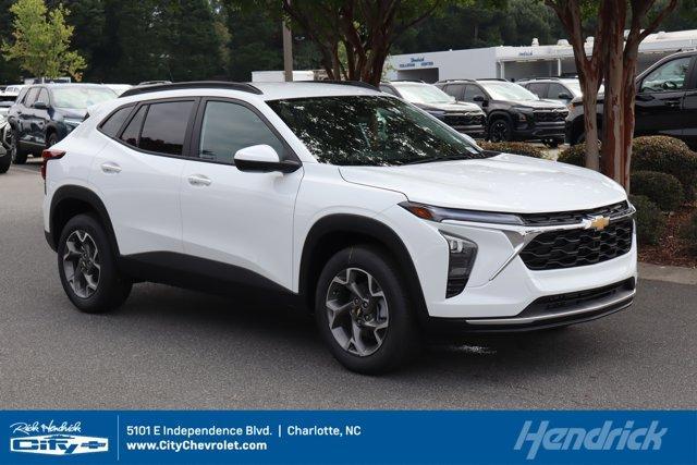 new 2025 Chevrolet Trax car, priced at $24,235