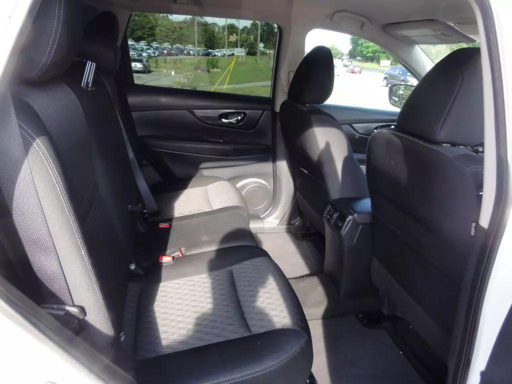 used 2018 Nissan Rogue car, priced at $13,195