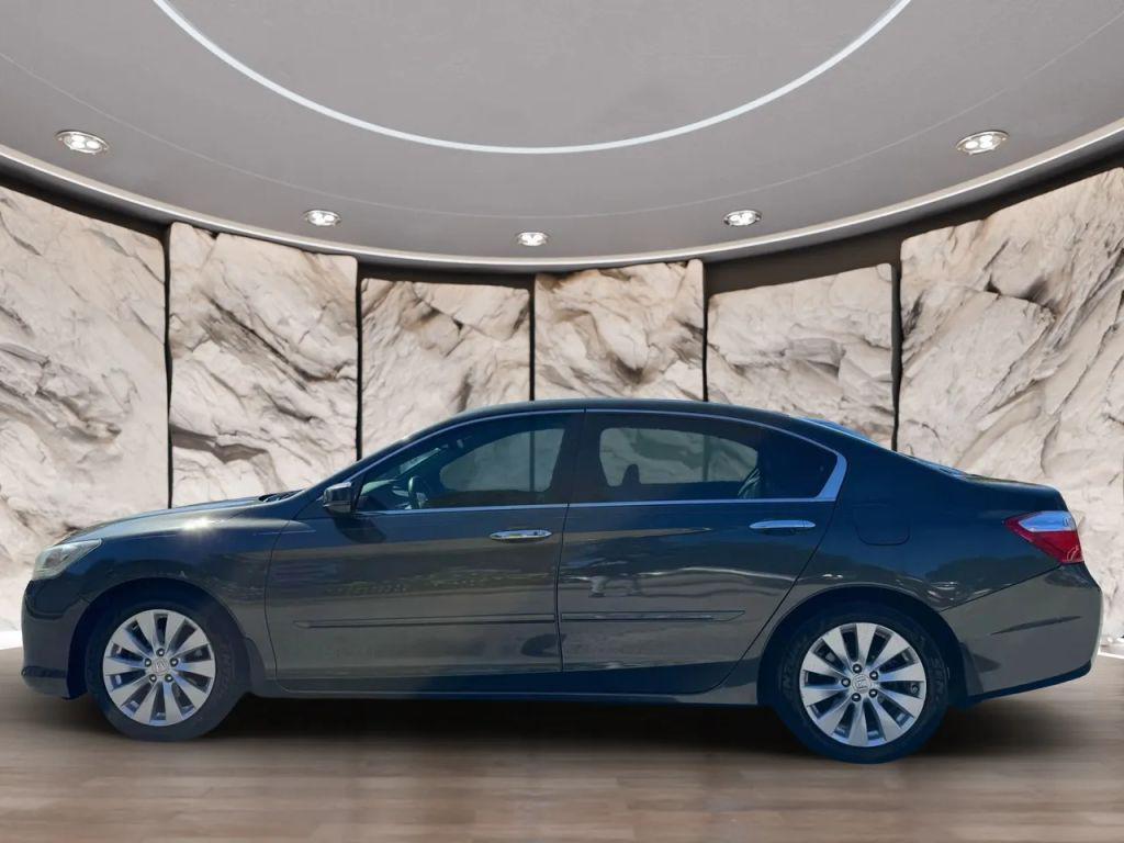used 2013 Honda Accord car, priced at $8,995