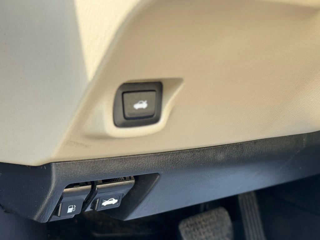 used 2019 Mazda Mazda6 car, priced at $14,895