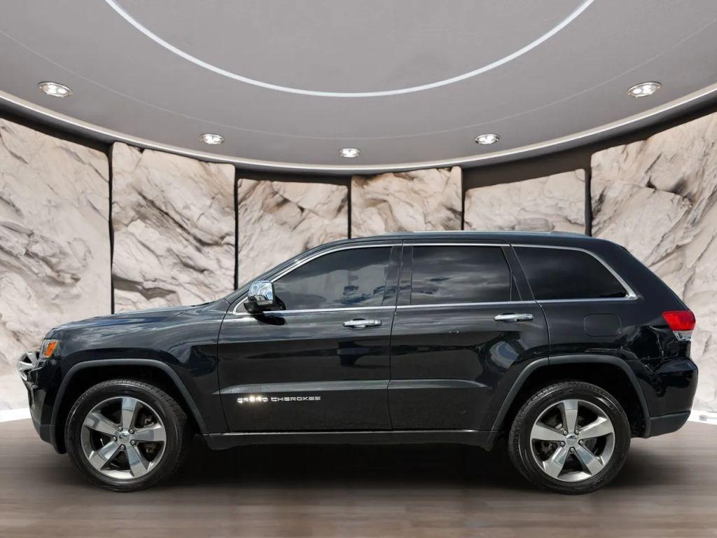 used 2015 Jeep Grand Cherokee car, priced at $12,495