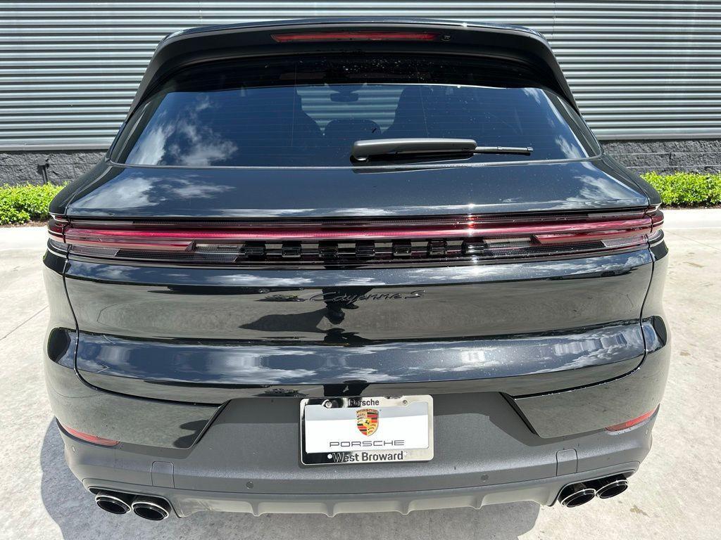 used 2025 Porsche Cayenne car, priced at $127,999