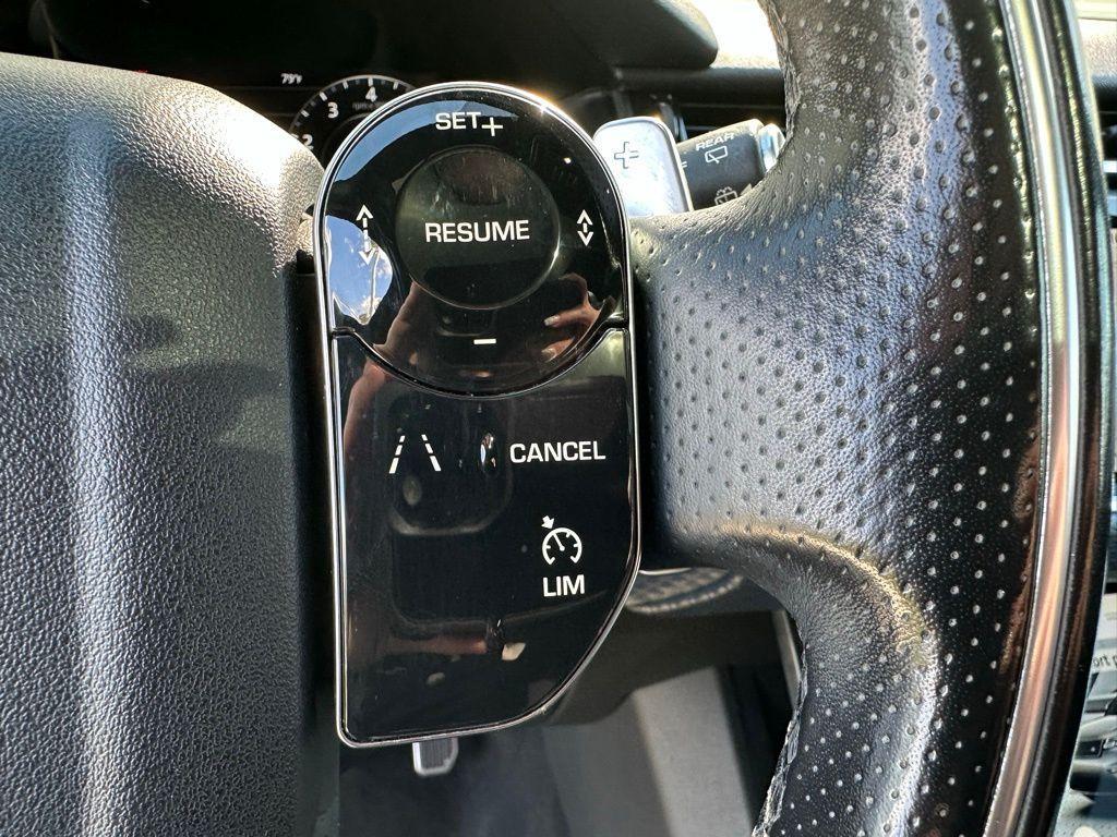 used 2019 Land Rover Range Rover Velar car, priced at $23,995