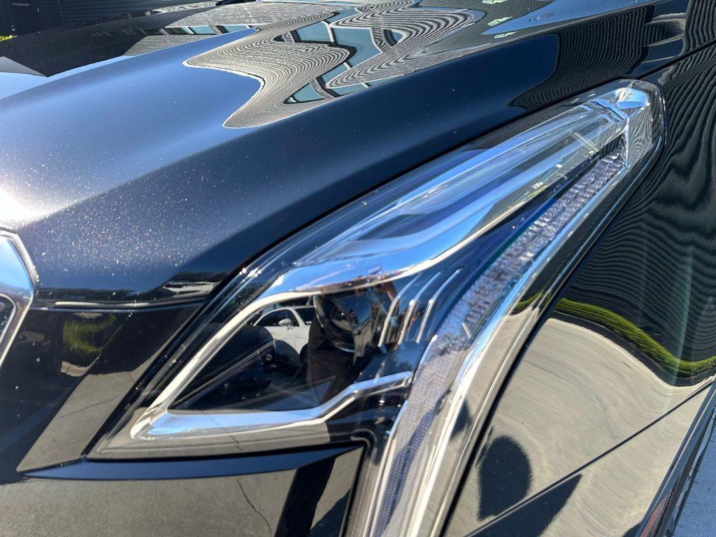 used 2025 Cadillac XT5 car, priced at $41,995