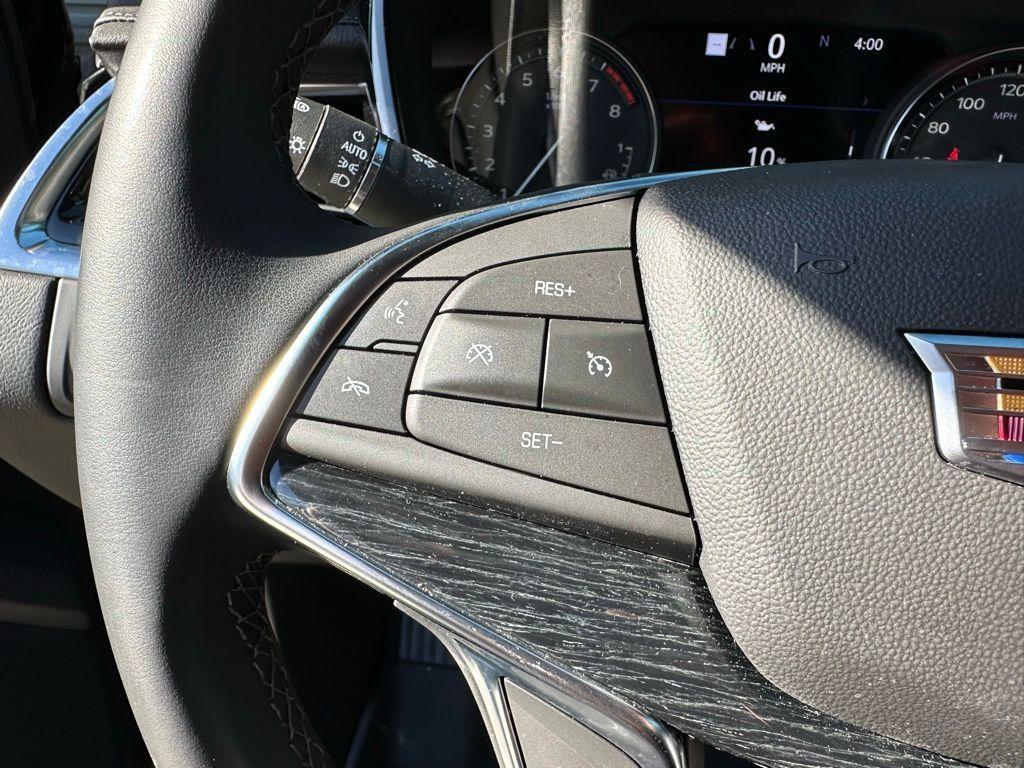 used 2025 Cadillac XT5 car, priced at $41,995