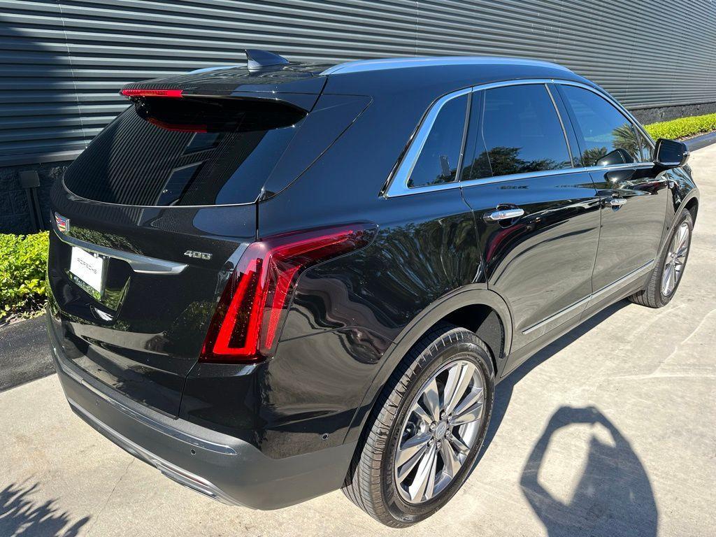 used 2025 Cadillac XT5 car, priced at $41,995