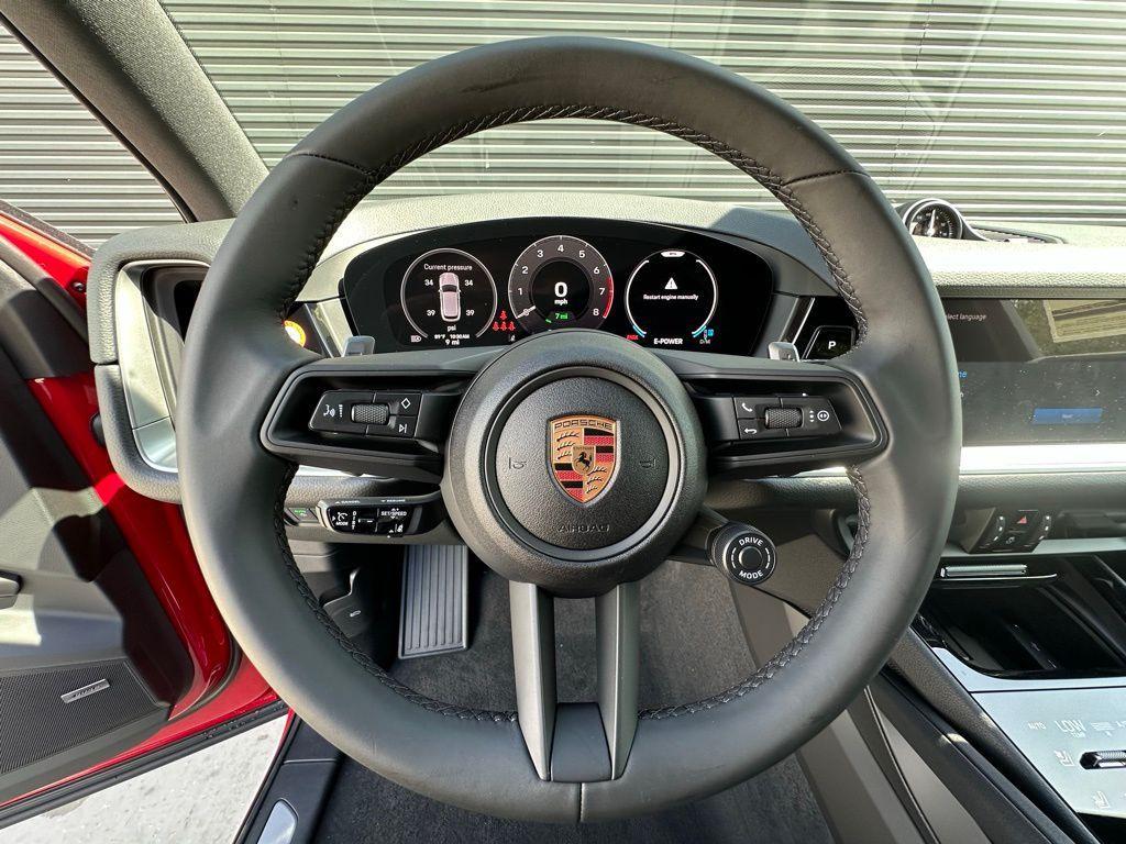 used 2025 Porsche Cayenne car, priced at $114,999