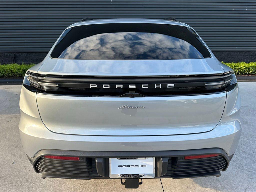 new 2025 Porsche Macan car, priced at $93,325