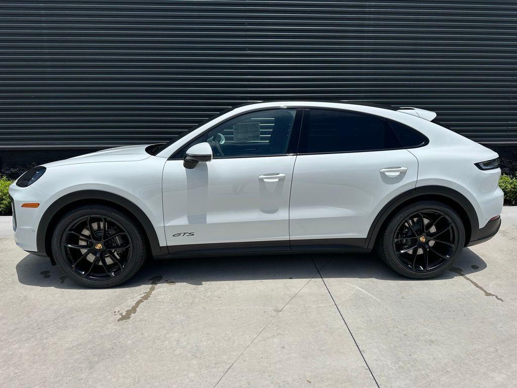 used 2025 Porsche Cayenne car, priced at $149,995