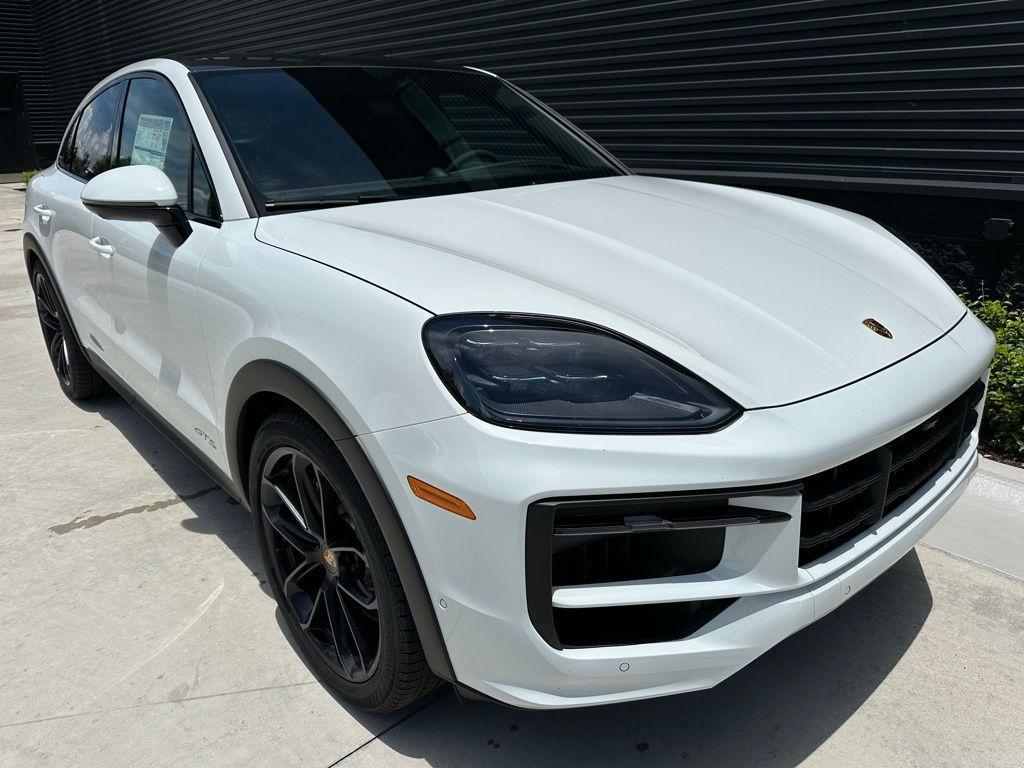 used 2025 Porsche Cayenne car, priced at $149,995
