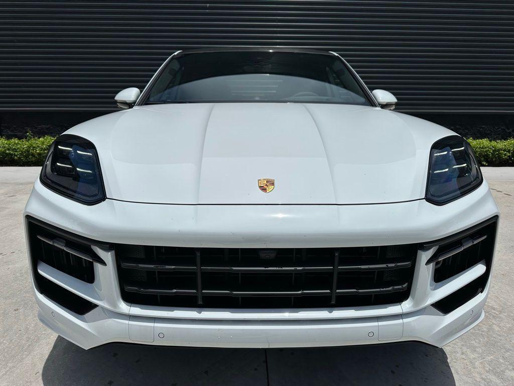 used 2025 Porsche Cayenne car, priced at $149,995