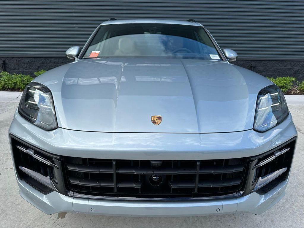 used 2025 Porsche Cayenne car, priced at $135,999
