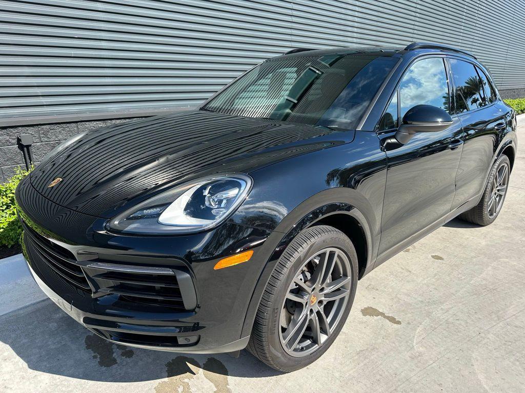 used 2021 Porsche Cayenne car