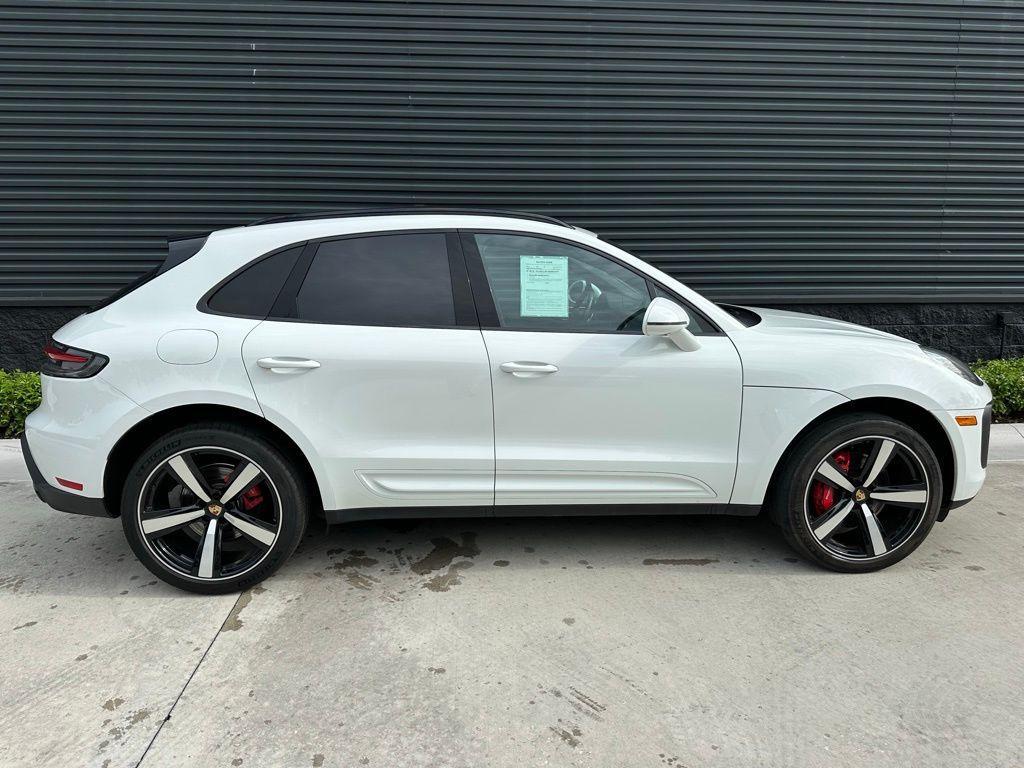 used 2023 Porsche Macan car