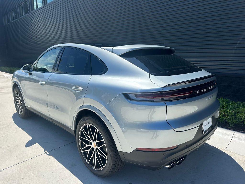 used 2025 Porsche Cayenne car, priced at $101,999