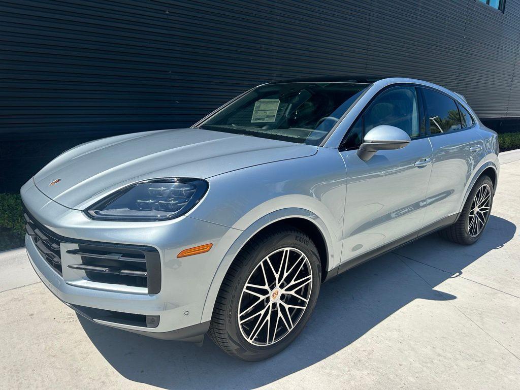 used 2025 Porsche Cayenne car, priced at $101,999
