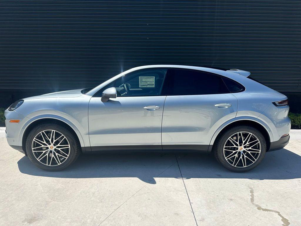 used 2025 Porsche Cayenne car, priced at $101,999